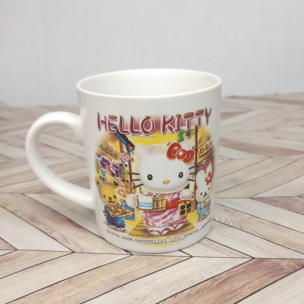 Sanrio Co. Hello Kitty Ceramic Coffee Mug Printed Tokyo Japan
